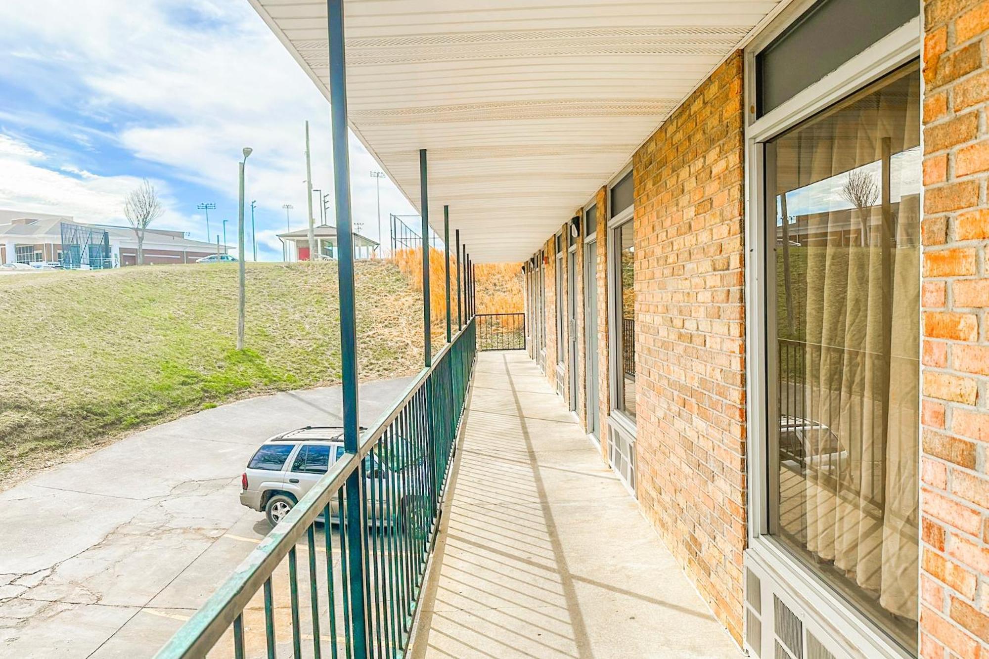 Regal Inn Guntersville By Oyo Hwy 431 Екстер'єр фото