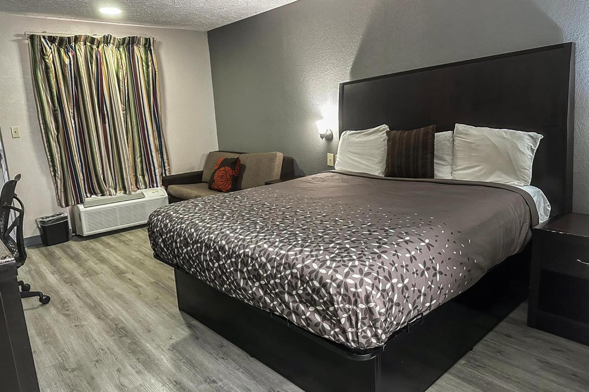 Regal Inn Guntersville By Oyo Hwy 431 Екстер'єр фото
