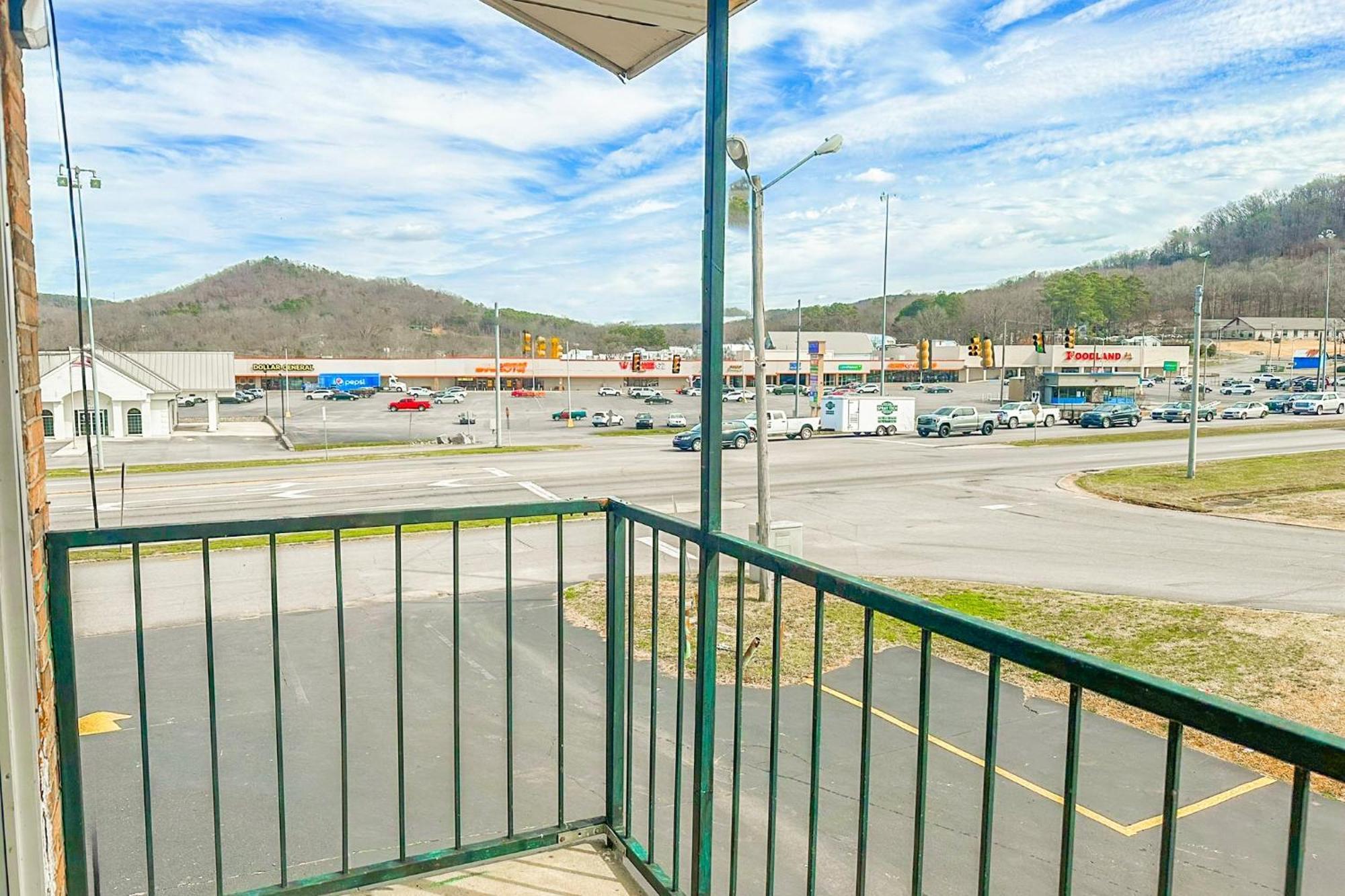 Regal Inn Guntersville By Oyo Hwy 431 Екстер'єр фото