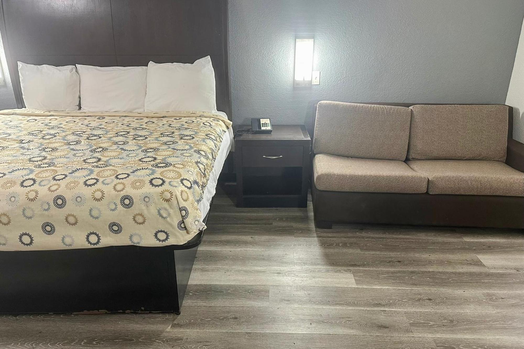 Regal Inn Guntersville By Oyo Hwy 431 Екстер'єр фото